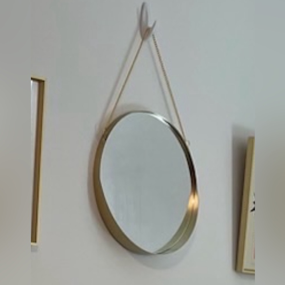 Small Gold Circular Mirror